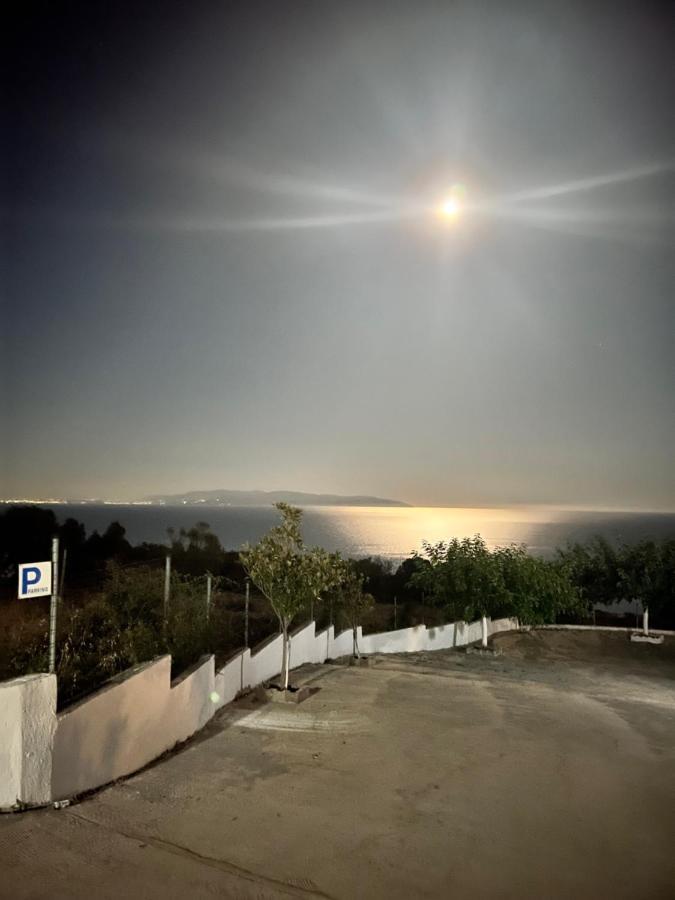 Vlachata Aristomenis Studios מראה חיצוני תמונה