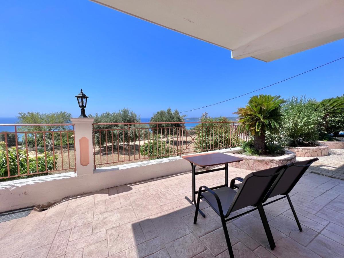 Vlachata Aristomenis Studios מראה חיצוני תמונה